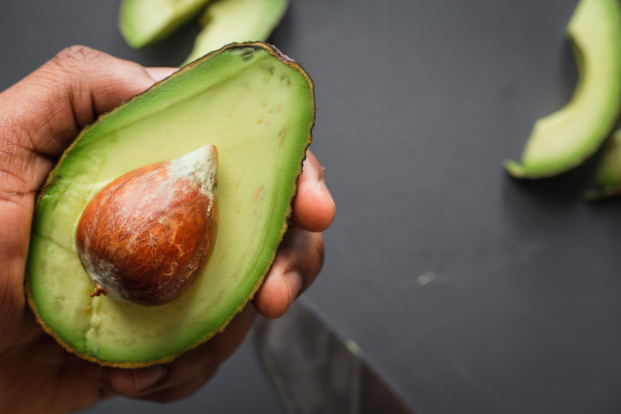 Avocados reduce the risk of cancer and heart-related diseases