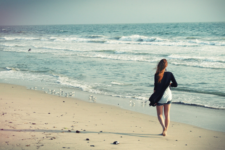 How walks on the beach affect your health